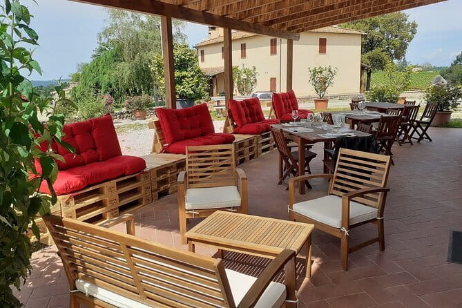 4 Wines & 2 Olive Oils Tasting in Chianti Winery with Tour - Practical questions to ask before you go