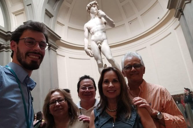 Academy Gallery Skip the Line Small Group Tour - Meeting Michelangelo’s David