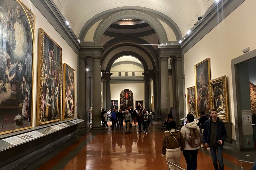 Accademia Gallery Priority Entry Ticket with e-Book - What the $38 price means