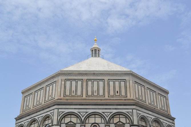 Architectural Florence: Private Tour with a Local Expert - The Uffizi, where architecture frames art