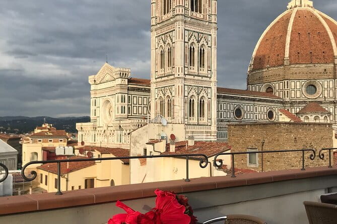 Art, Medicis and Renaissance. Explore Florence with Vincenzo - Ponte Vecchio and the reason for the jewelers