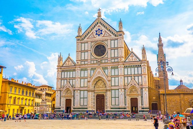 Basilica Santa Croce: Walking Among the Masters of Florence - Inside the basilica: frescoes before famous names