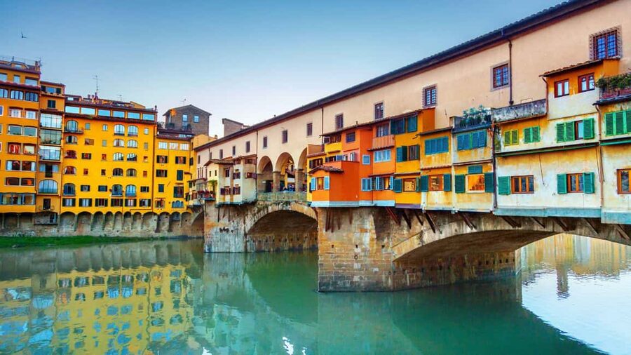 Best of Florence: Private Walking Tour with a Local - A private start beneath the Duomo
