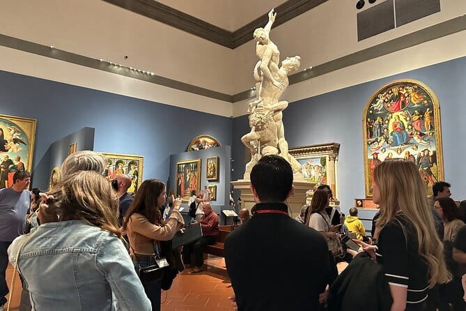 Best of Florence Tour with Uffizi and David - Piazza della Repubblica gives you a city reset