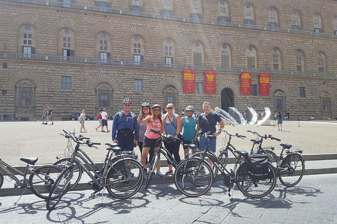 Bike Tour of Florence with Piazzale Michelangelo - Pitti Palace and Ponte Vecchio