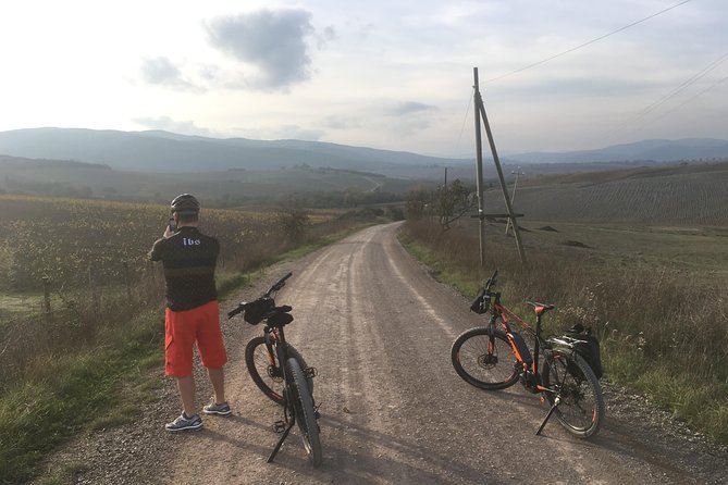 Brunello E-Bike Tour - Price, private value, and group size