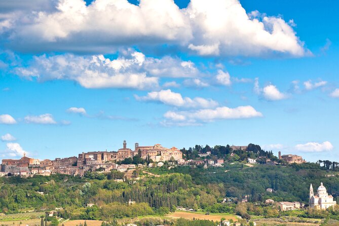 Chianti Classico, Montalcino, Montepulciano by minivan: Wine Tastings & Lunch - Montepulciano and the final walk