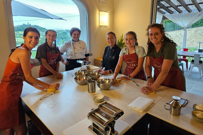 Chianti -Fresh Pasta Making Class and Sauces with Lunch or Dinner - From flour and eggs to fresh pasta