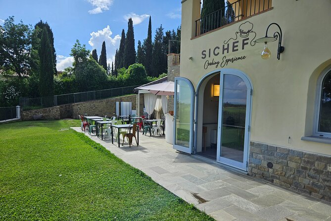 Chianti - Pizza and Tiramisu Course for Only Small Groups - Is $141.95 a fair price?