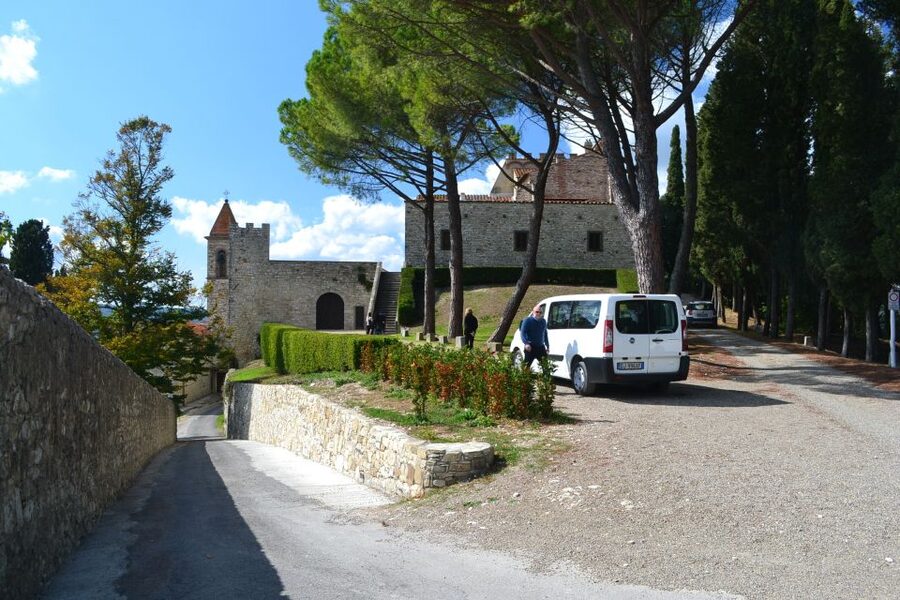 Chianti Rufina: Wine Tour in Castle & Historical Villa - The second tasting at Fattoria Montecchio or Castello dei Rampolla