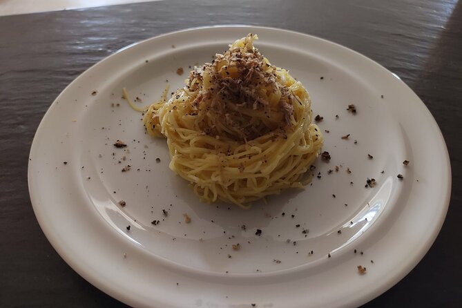 Chianti Truffle Hunting with Lunch or Dinner - Reading Tep’s signals