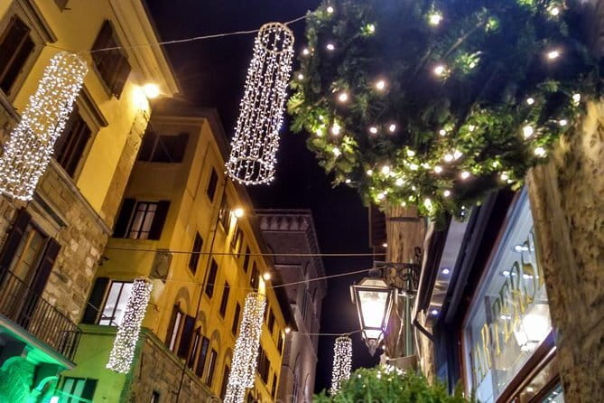 Christmas Lights Private Photo Tour in Florence - What Eva’s private instruction adds