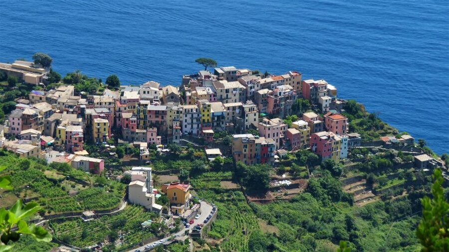 Cinque Terre Private Day Trip from Florence - What is included, and what costs extra