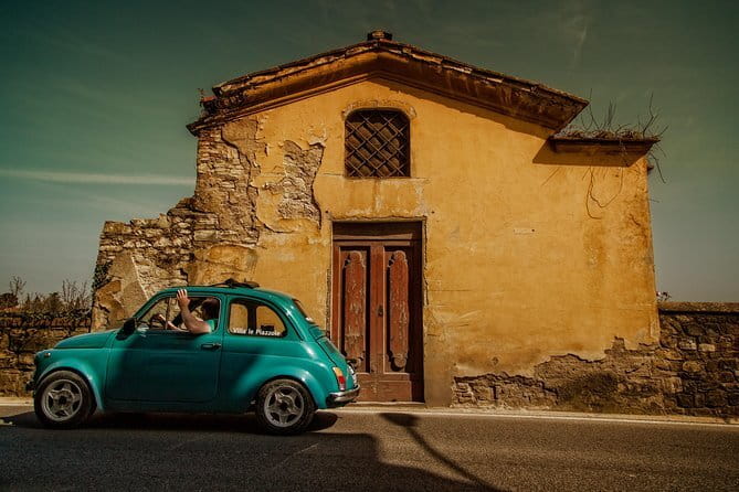 Classic Chianti Hills Fiat 500 Tour - Leaving Via Franceschi 23 in Scandicci