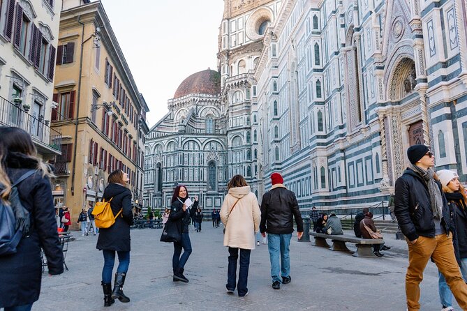 Combo Florence: Walking Tour with the the Accademia Gallery Tour - What the guide adds to the three-hour format