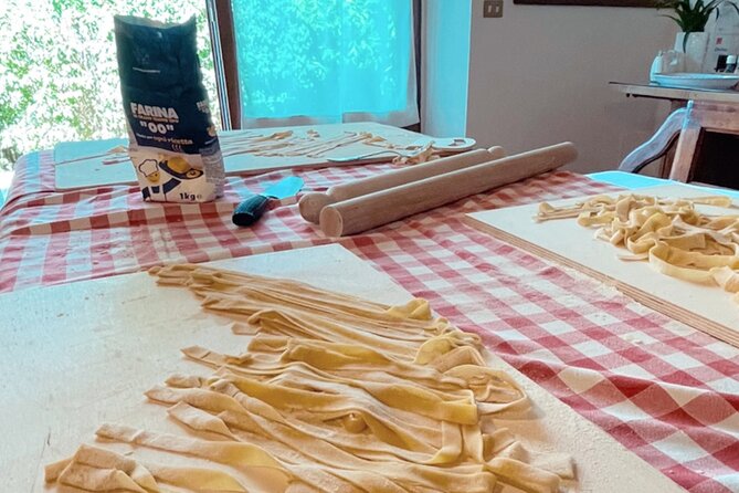 Cooking Class in Tuscany - Fresh pasta, tiramisu, and the meal you prepare