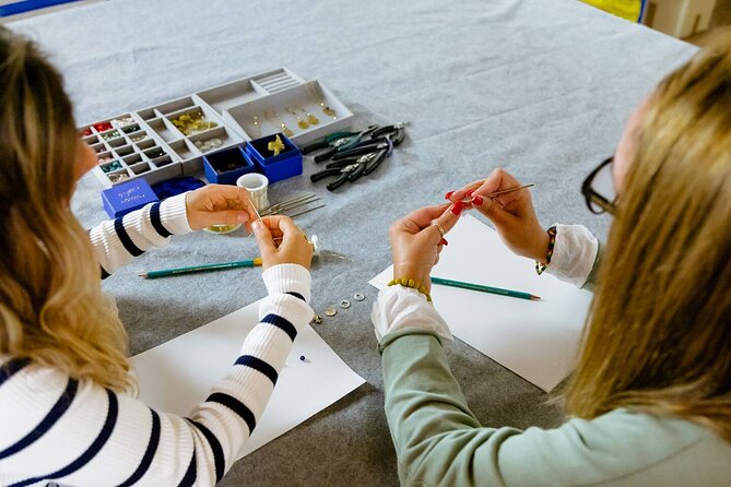 Create your own Jewellery in Florence - Who will enjoy this workshop most?