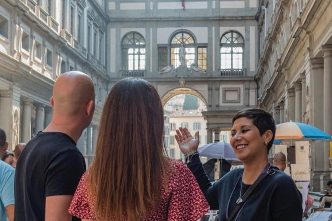 David and the highlights of Florence. - The Uffizi explained from the street