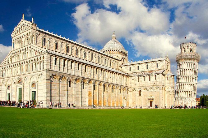 Day Trip Pisa, Siena, San Gimignano. - Who should book this day trip?