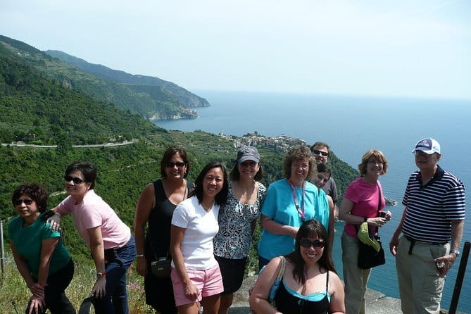 Day trip to Cinque Terre by Deluxe minivan & Hiking - The 40-minute walk from Corniglia to Vernazza