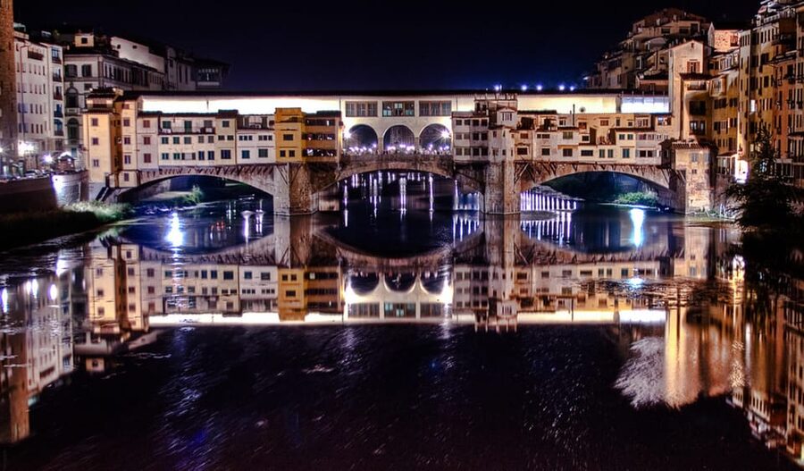 Discover Florence's Charm: Night Tour on Electric Golf Car - Languages, comfort, and booking flexibility