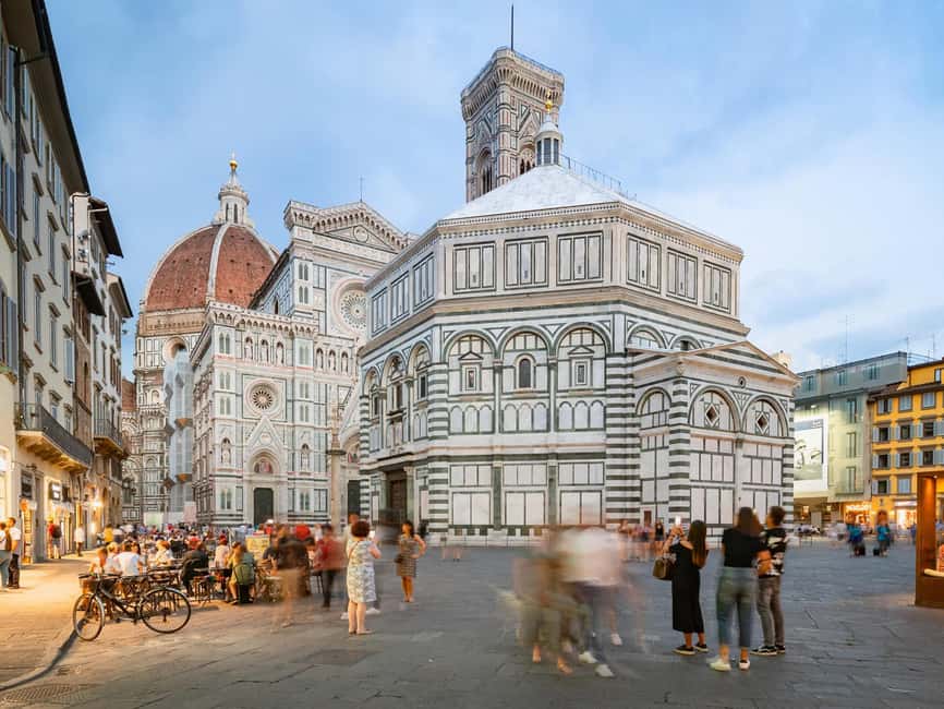 Discover Florence Walking Tour: Guided Tour - Piazza della Repubblica: Roman roots and modern Florence