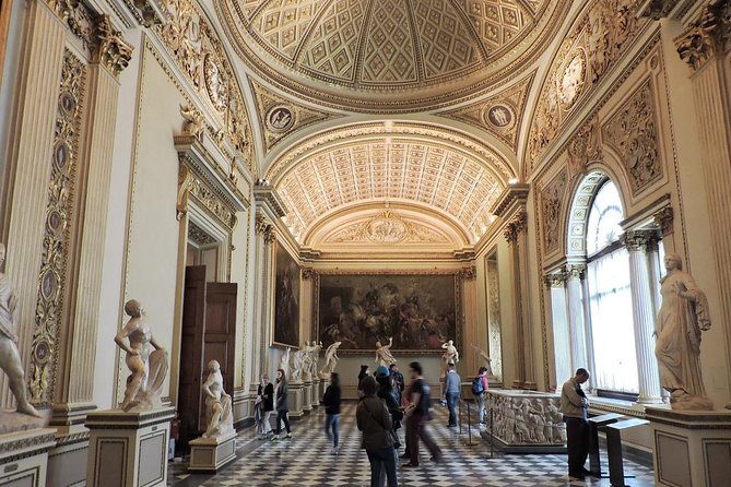 Early Access Guided Uffizi Gallery Tour Skip-the-Line Small Group - The guides are the heart of the experience