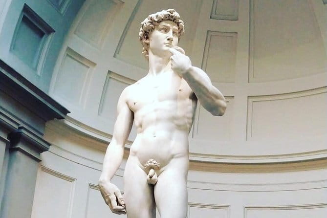 Enjoy Michelangelo's David Tour - Meeting David on Via Ricasoli