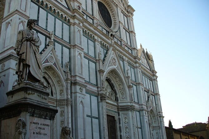 Entrance and Guided Tour of Santa Croce Basilica - Headsets, questions, and a 15-person limit