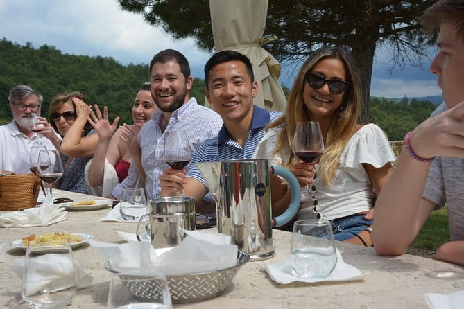 Experience Chianti & Cheese w/ 3 wineries & dairy visit—max 8 pp - Why the eight-person limit matters