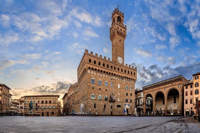 Experience On The Road - The Birth of Venus in Florence - Beginning at Ponte Vecchio