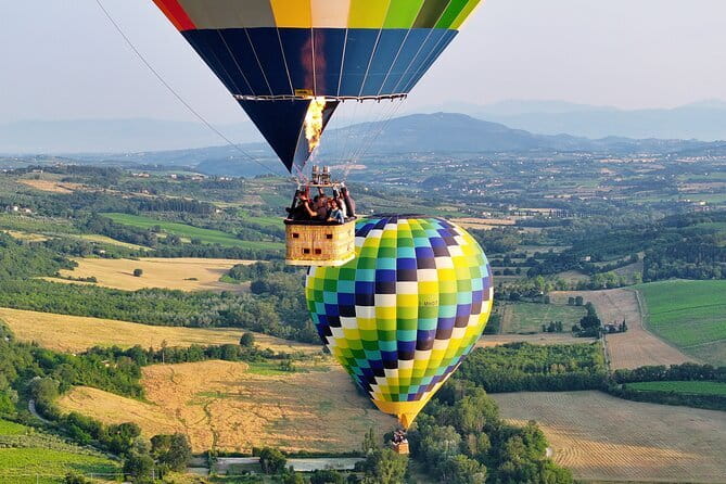 Experience the Magic of Tuscany from a Hot Air Balloon - A sunrise start in the Chianti Valley