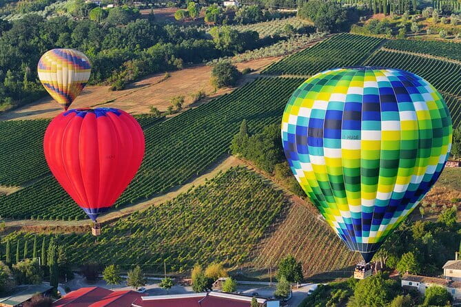 Experience the Magic of Tuscany from a Hot Air Balloon - One hour above vineyards and castles