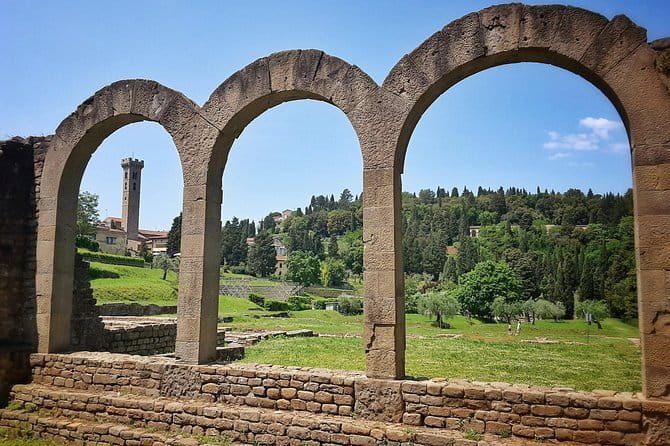 Fiesole. Art and history over the horizon - Fiesole’s Duomo and its Renaissance details