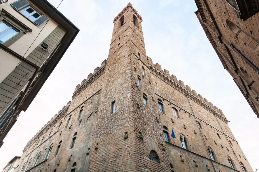 Florence: 1.5-Hour Bargello Museum Private Tour - San Firenze and Badia Fiorentina outside the museum