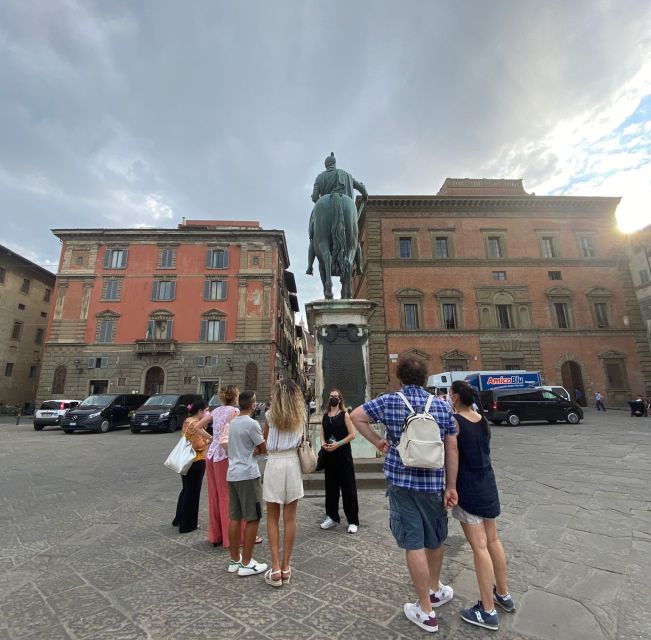 Florence: 2-Hour Esoteric Guided Walking Tour - Pazzino dei Pazzi and the politics of a name