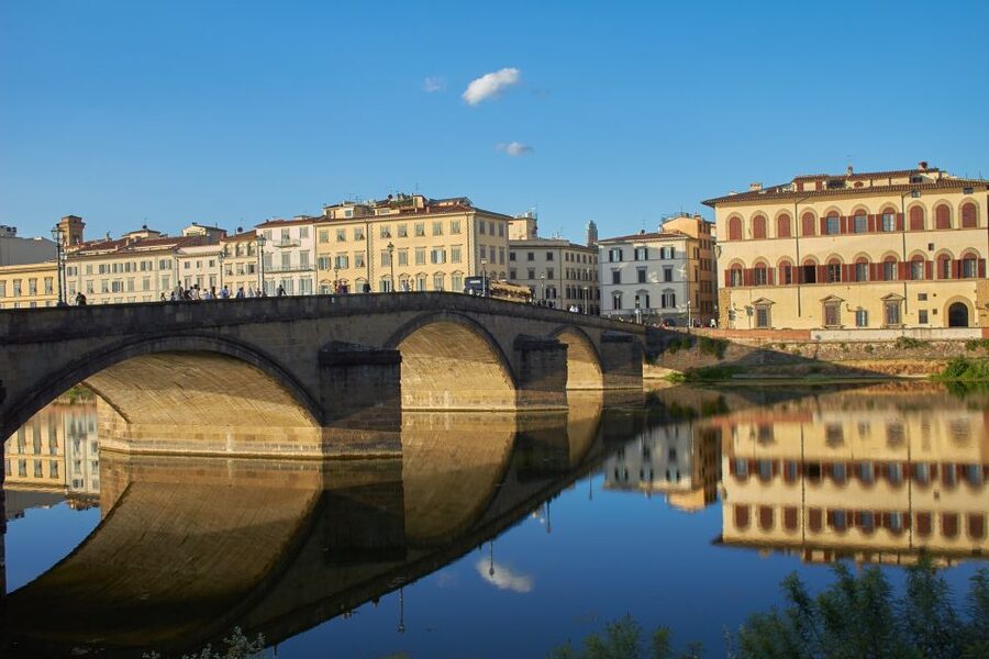 Florence: 2-Hour Guided Sightseeing Bike Tour - Ponte Santa Trinita and the Arno
