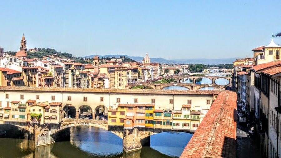 Florence: 2-Hour The Secrets of the City Walking Tour - Seeing Florence beyond the famous façades