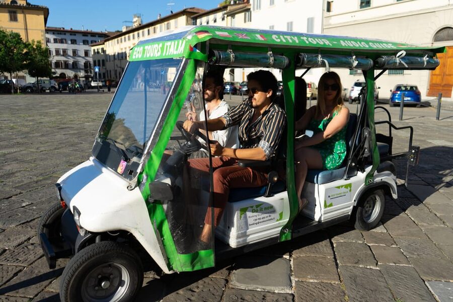 Florence: 60-Minute Eco-Friendly Golf Cart City Tour - Ponte Vecchio and the crossing into Oltrarno