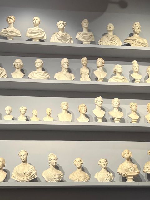 Florence: Accademia Gallery Guided Tour and Priority Entry - Practical language and cancellation details