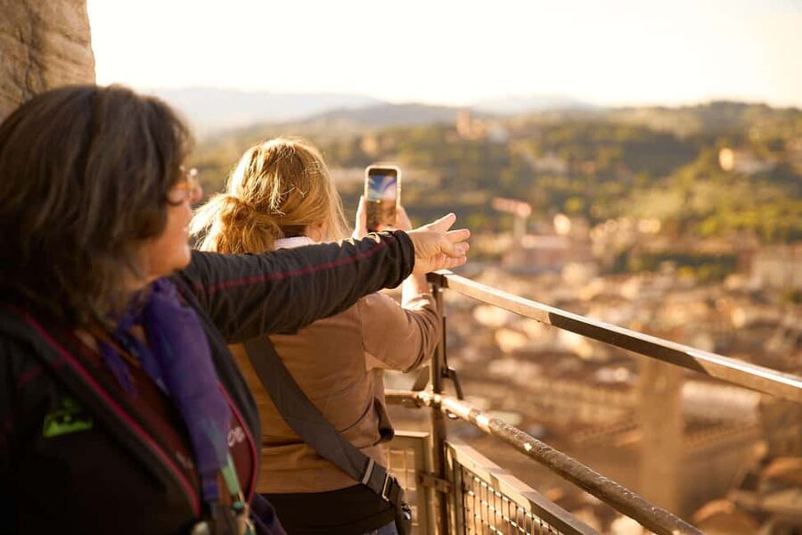Florence: Accademia Gallery Guided Tour with an Art Expert - Entering the Accademia without the public queue