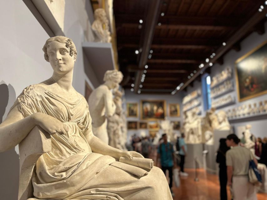 Florence: Accademia Gallery Guided Tour with Priority Access - Meeting at Via degli Alfani 113