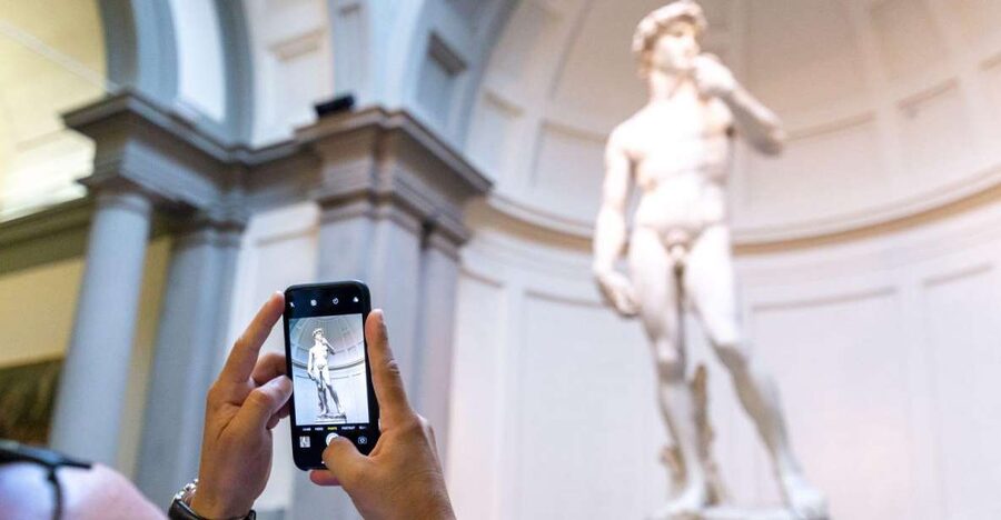 Florence: Accademia Gallery Skip-the-Line with Audio Guide - What skip-the-line entry really saves