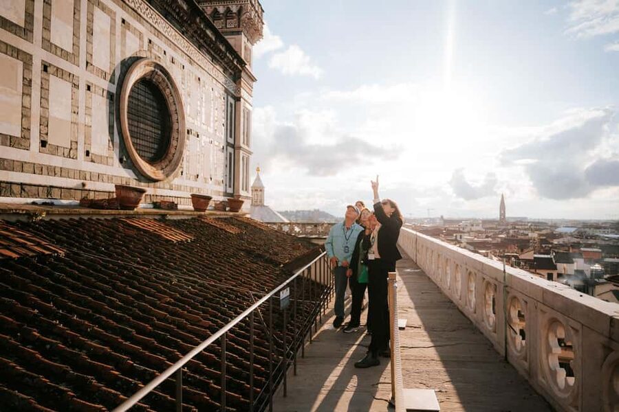 Florence: After-Hours Duomo Tour with Dome & Terraces - The 463-step climb through Brunelleschi’s dome