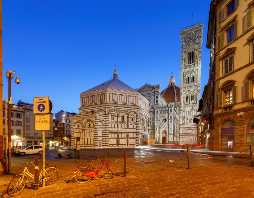 Florence at Night Bike Tour with Wine and Aperitivo Picnic - Key points to know before you book