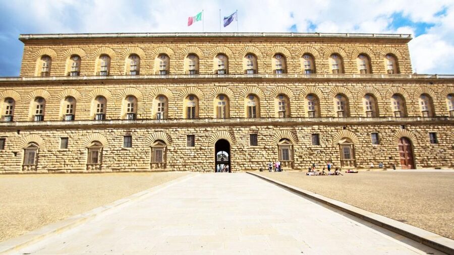 Florence Audioguide - TravelMate app for your smartphone - Ponte Vecchio, Pitti Palace, and the Boboli Gardens