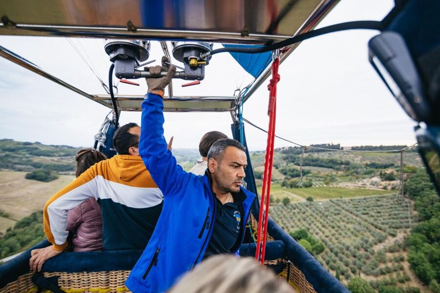 Florence: Balloon Flight Over Tuscany - Should You Book It?