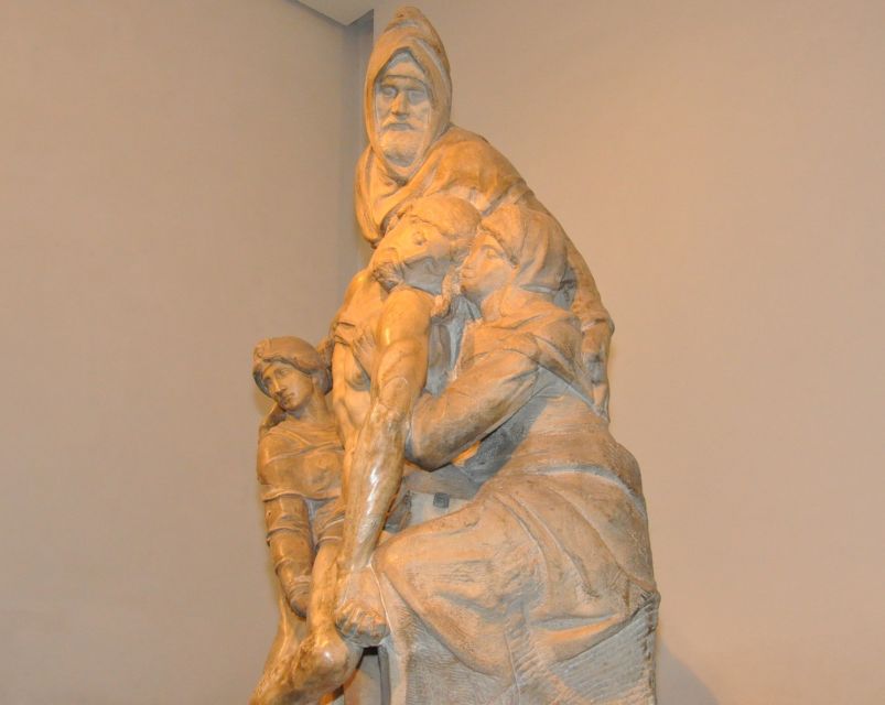 Florence: Baptistery, Duomo Museum, Cathedral, & Bell Tower - Florence Cathedral: a grand shell with a surprising interior