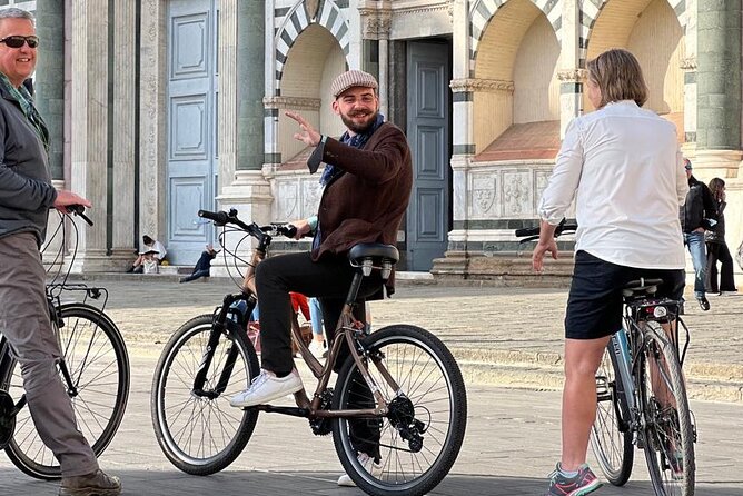 Florence by Bike: A Guided Tour of the City’s Highlights - How difficult is the cycling?