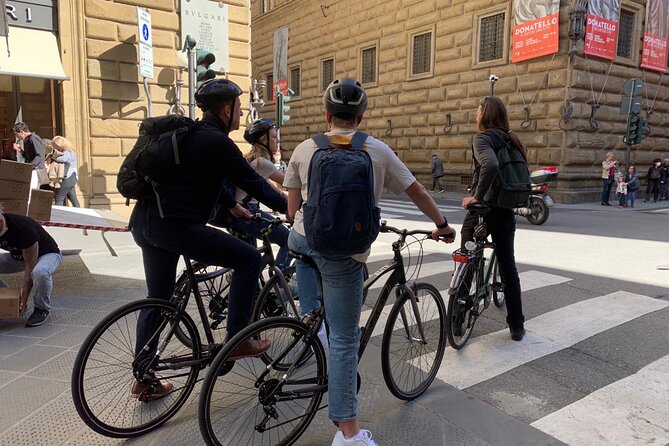 Florence by Bike: A Guided Tour of the City’s Highlights - From the Roman center to the Arno